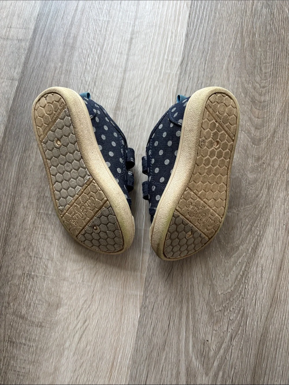 Cat & Jack Navy Polka Dot Hook-and-Loop Toddler Sneakers